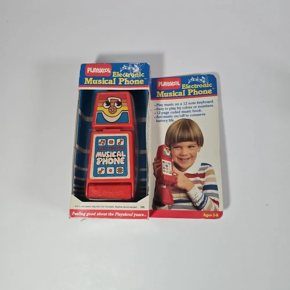 NOS Playskool Red Electronic Musical Phone Vintage 1985